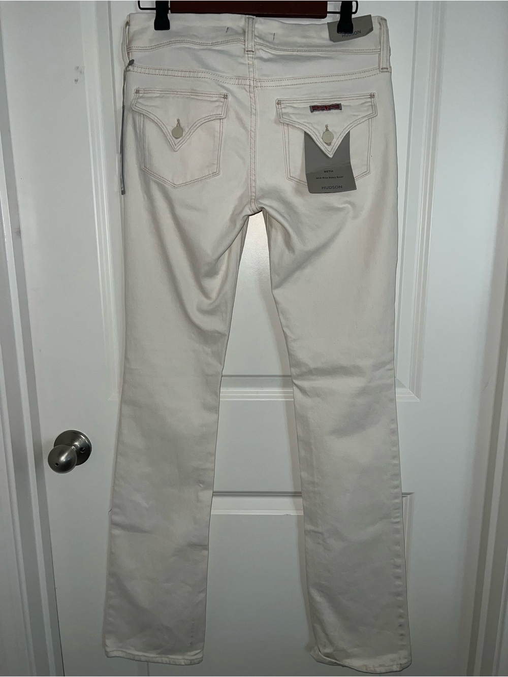 NWT Hudson Slim Boot-Leg Jeans
